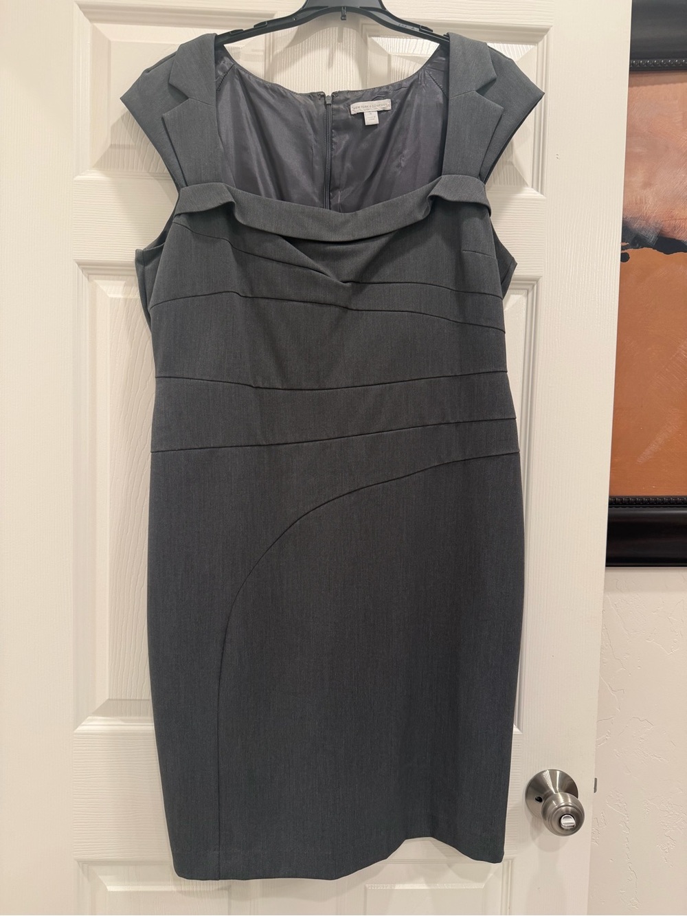 New York & Company Grey Cap-Sleeve Sheath Dress